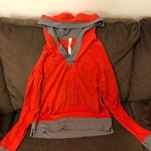 Men’s Lululemon Pullover, Medium